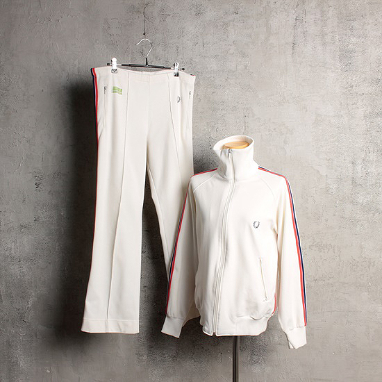 vtg Fred perry training set up