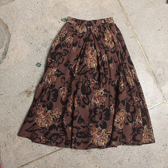vtg Christian Dior floral pattern skirt (24.8inch)