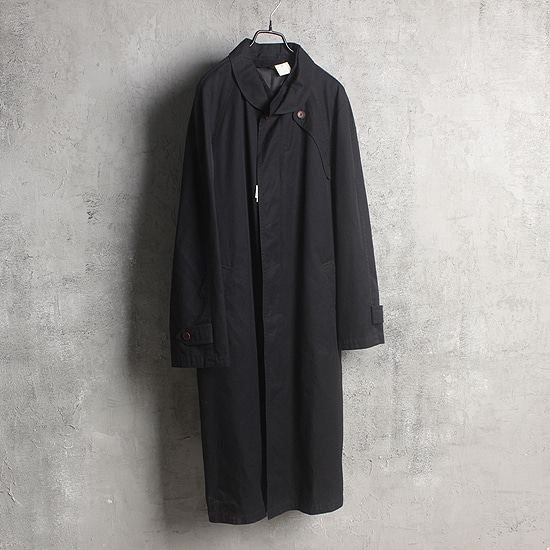 DURBAN long coat (￥73,000)