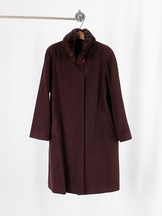Miss onward cashmere mink detail coat