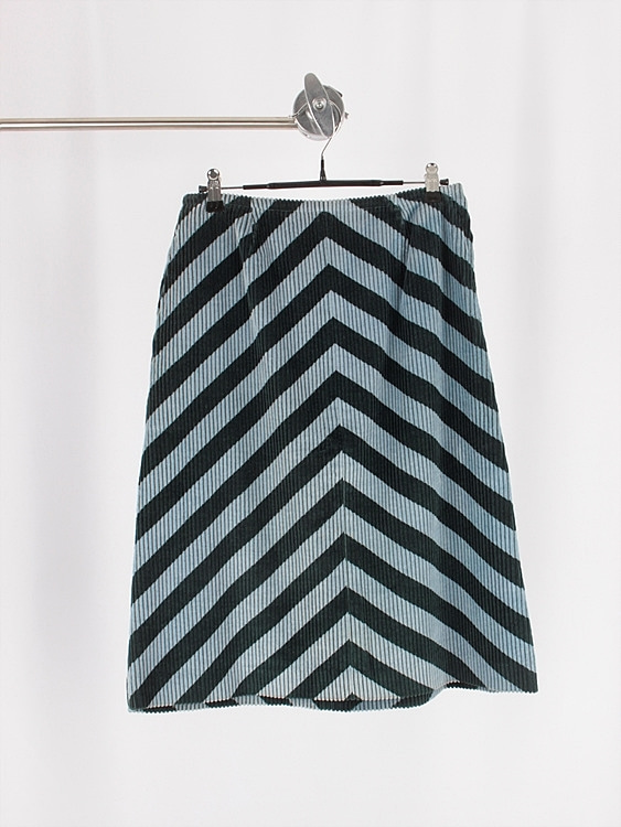 MARC JACOBS skirt (27.1 inch)